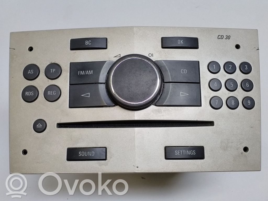 Opel Astra H Panel / Radioodtwarzacz CD/DVD/GPS 