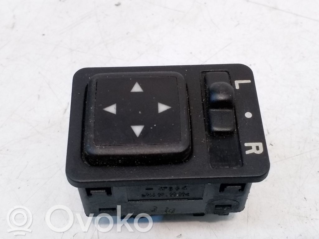 Mitsubishi Carisma Wing mirror switch 