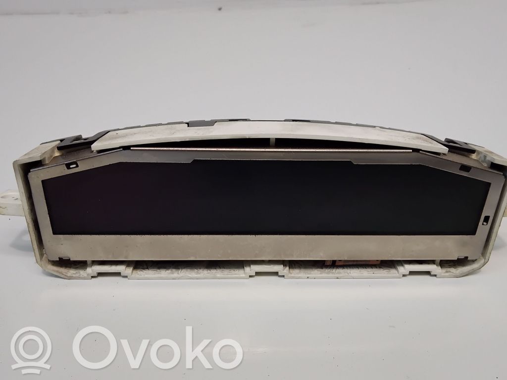 Saab 9-3 Ver1 Screen/display/small screen 