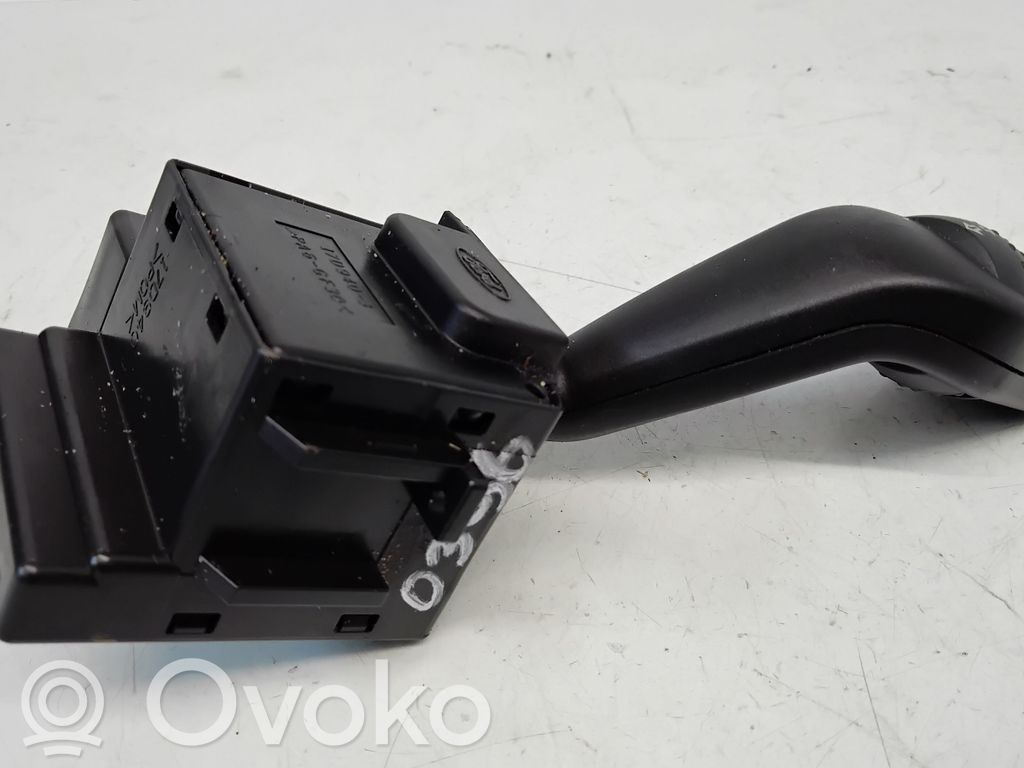 Ford Focus C-MAX Leva indicatori 