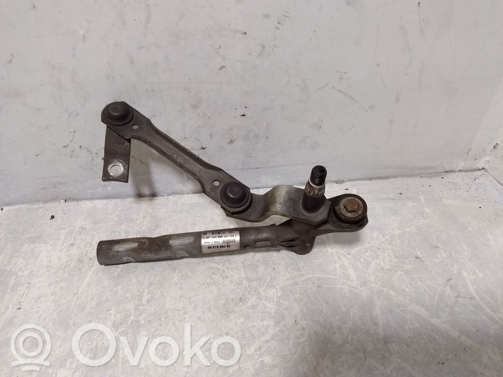 Peugeot 407 Front wiper linkage 