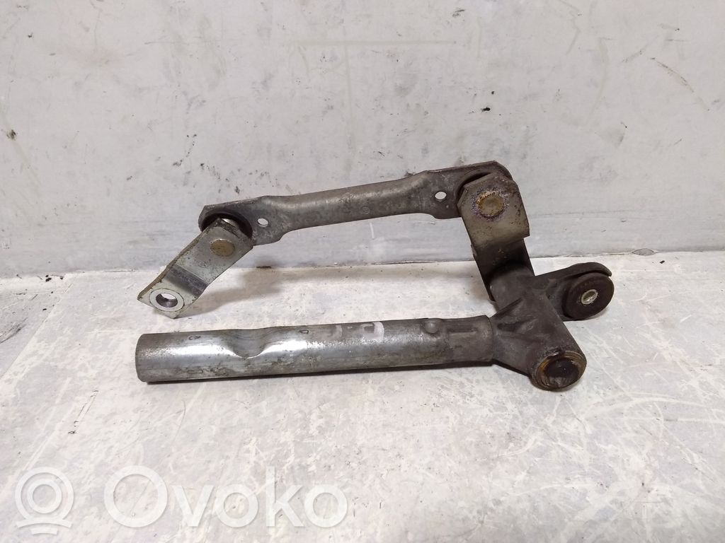 Peugeot 407 Front wiper linkage 