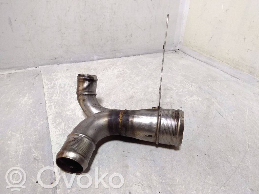 Peugeot 407 Intercooler hose/pipe 