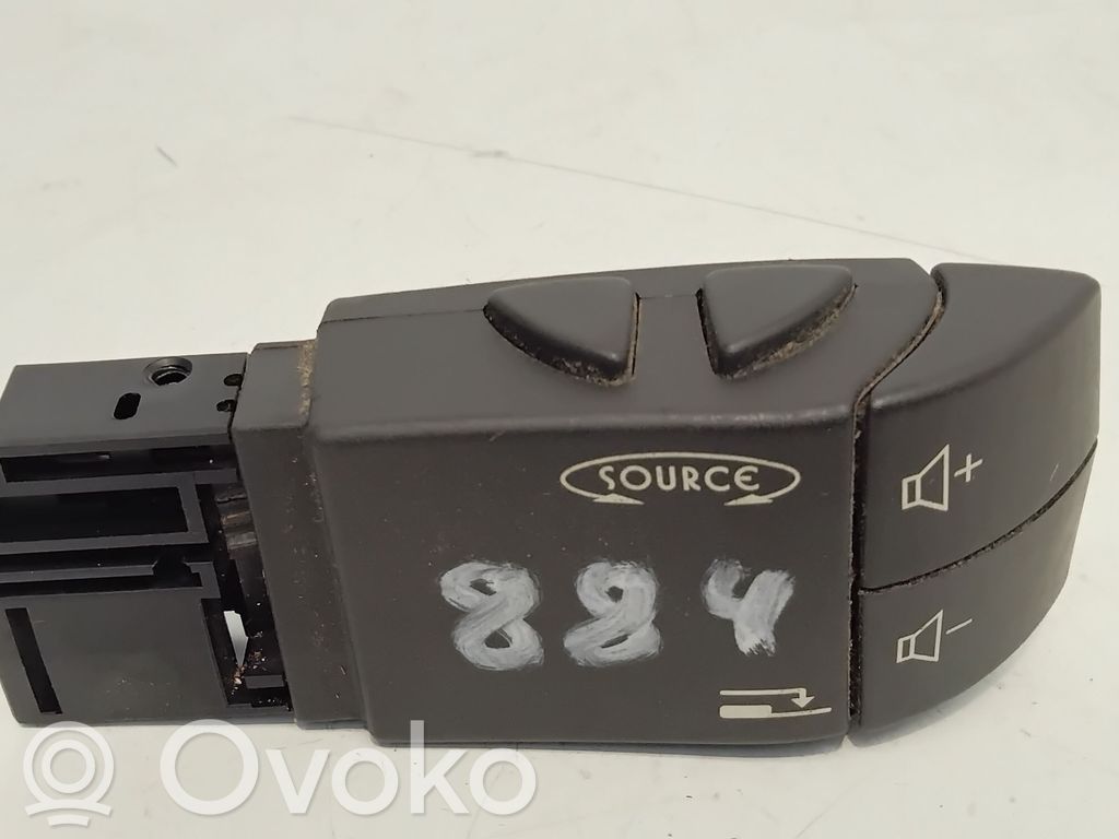 Nissan Primastar Multifunctional control switch/knob 