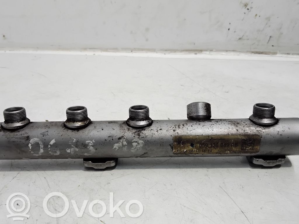 Audi A8 S8 D3 4E Fuel main line pipe 