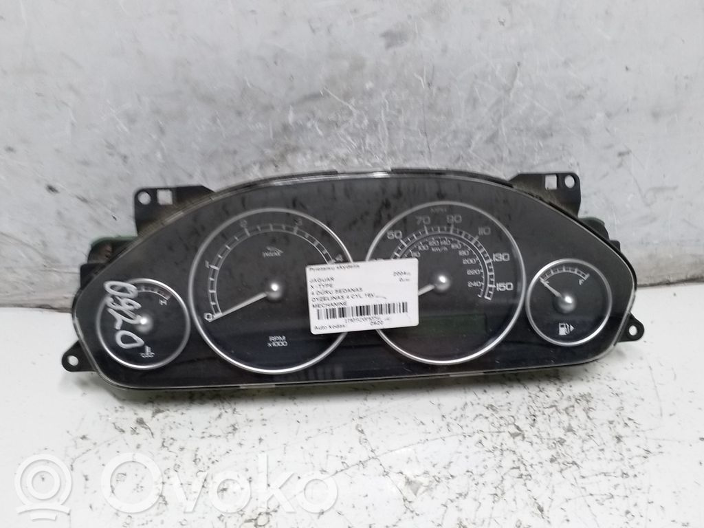 Jaguar X-Type Speedometer (instrument cluster) 