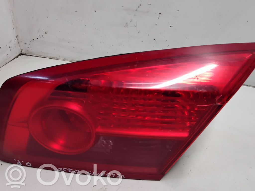 Renault Vel Satis Tailgate rear/tail lights 