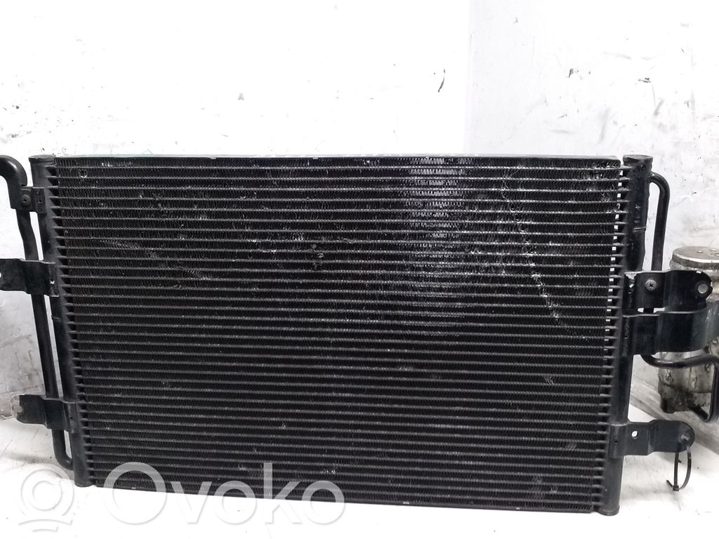 Radiator răcire A/C (condensor)   1J0820411D,1J0820411D0203