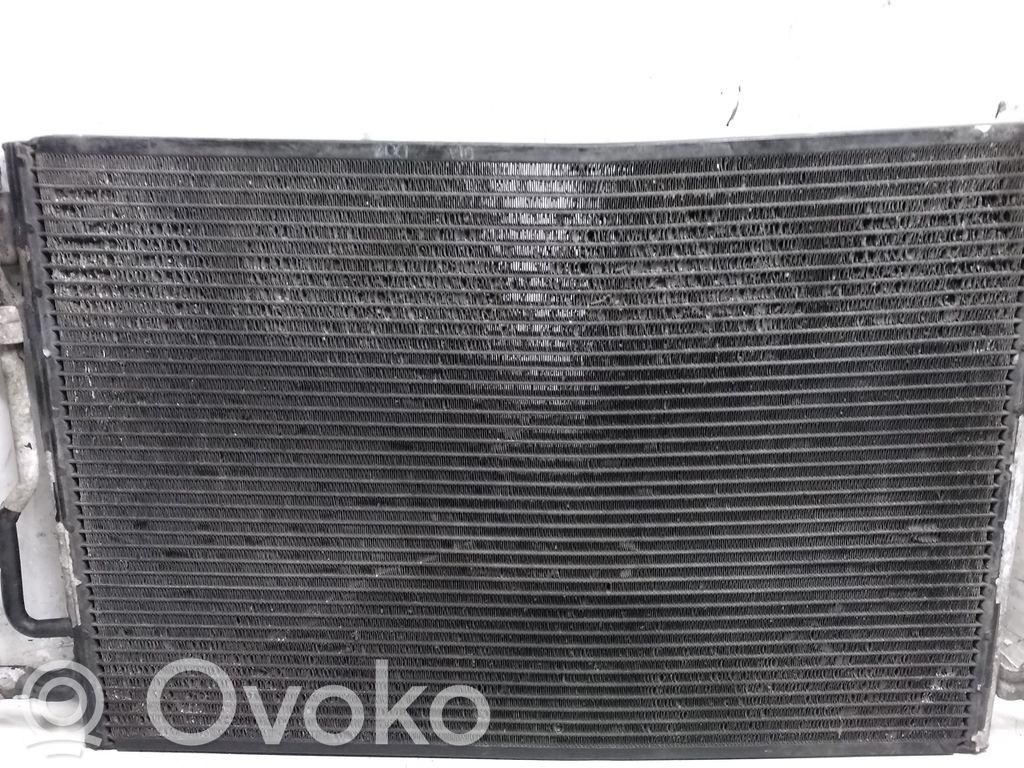 Audi A4 S4 B6 8E 8H Skraplacz / Chłodnica klimatyzacji 