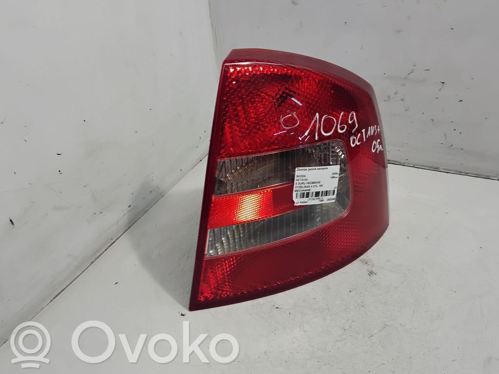 Skoda Octavia Mk2 (1Z) Feux arrière / postérieurs