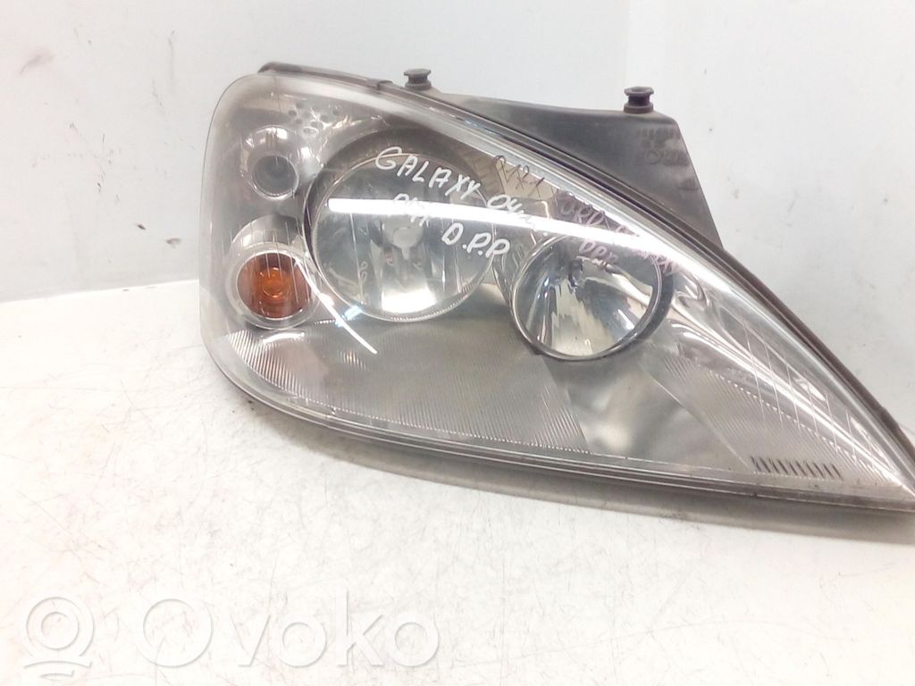 Ford Galaxy Priekšējais lukturis 