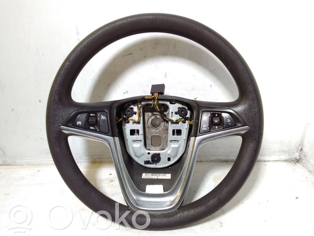 Opel Astra J Ohjauspyörä 
