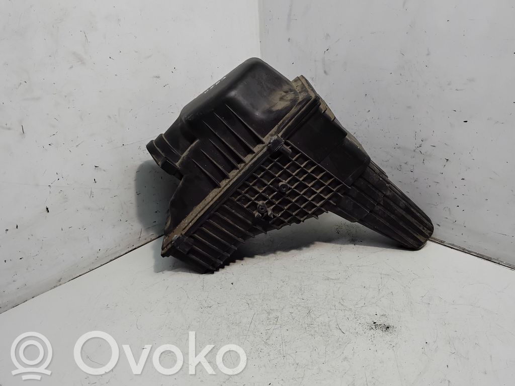 Citroen C5 Air filter box 