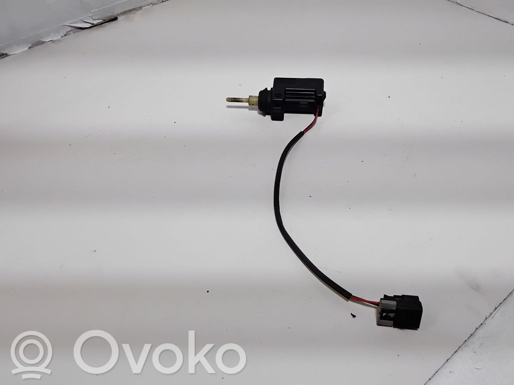 Chevrolet Captiva Serratura del tappo del serbatoio del carburante