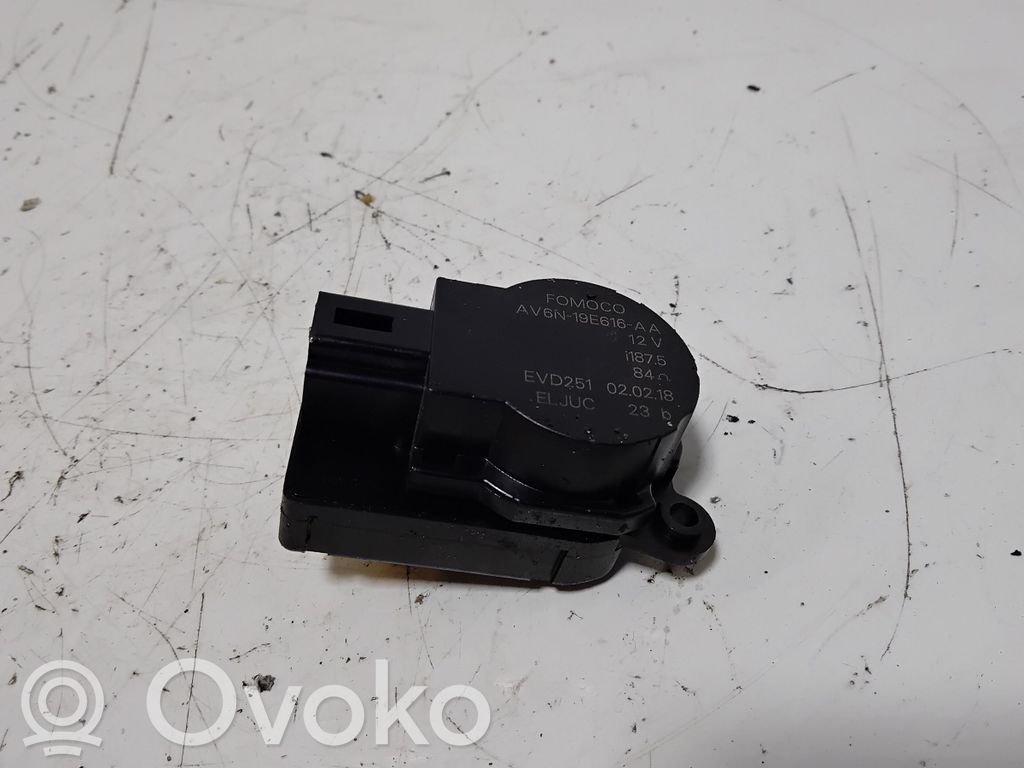 Ford C-MAX II Motor/actuator clapetă aer 