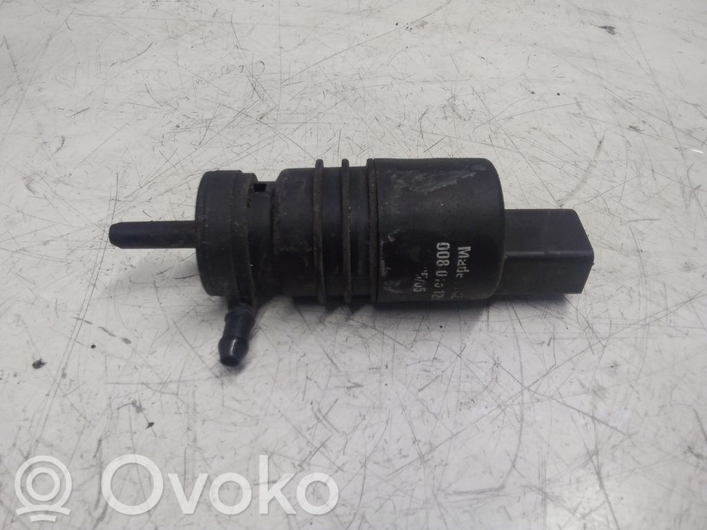 Mercedes-Benz E W211 Windscreen/windshield washer pump 