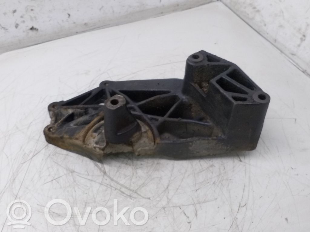 Volkswagen Sharan Engine mounting bracket 