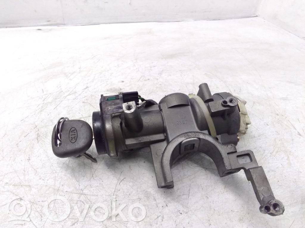 KIA Carens I Ignition lock 