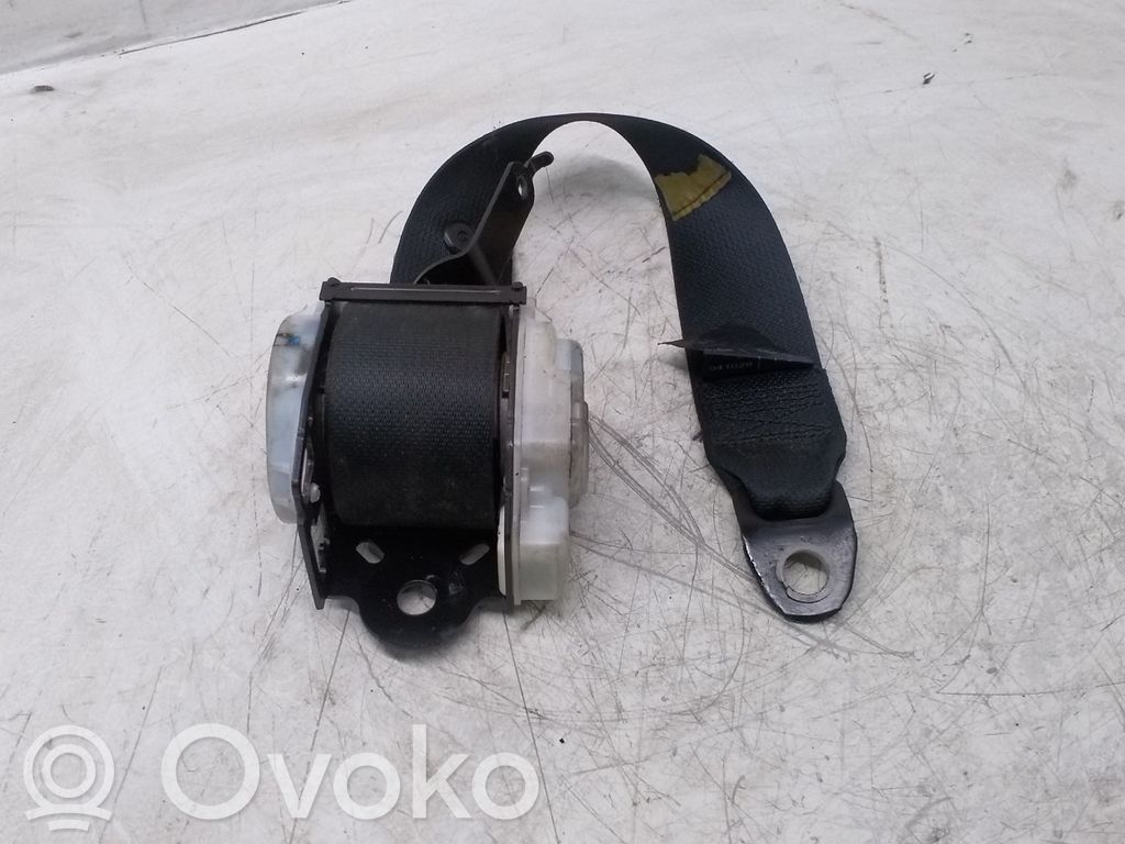 Toyota Avensis T250 Sicherheitsgurt hinten
