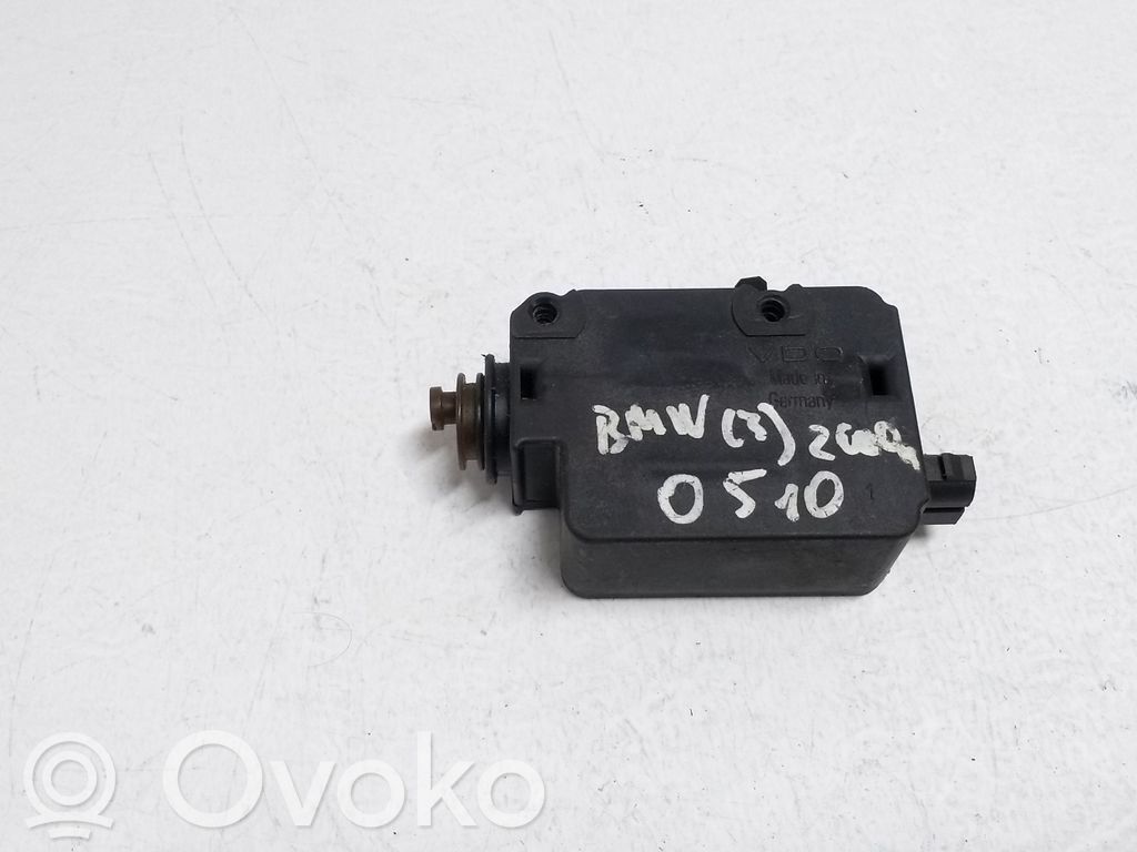 BMW 3 E46 Stellmotor Tankdeckel Tankklappe 