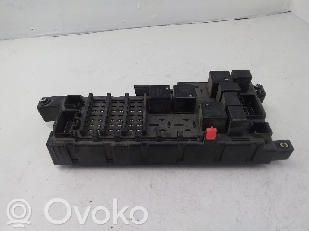 Volvo S80 Fuse module 