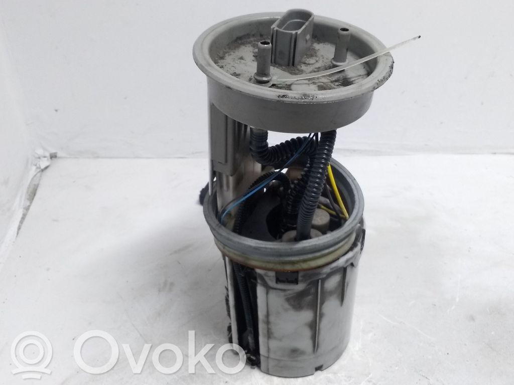 Audi A6 S6 C5 4B Pompe à carburant