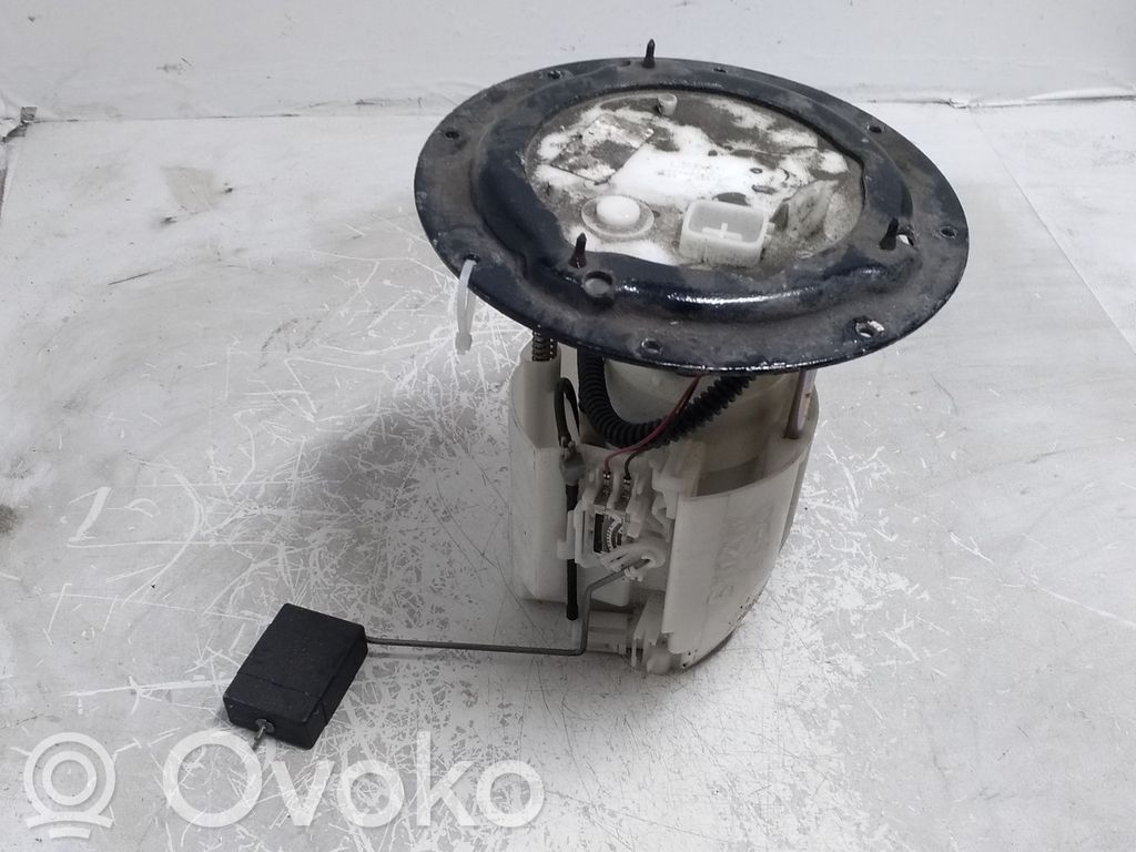 Bomba interna de combustible   1019620391