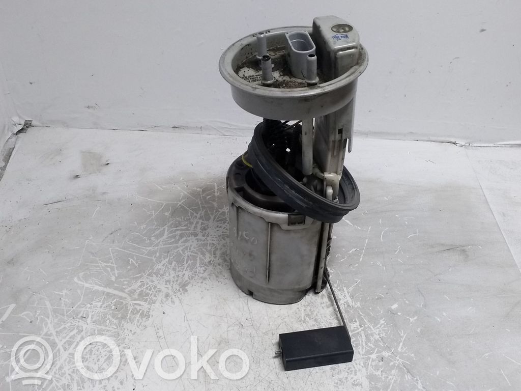 Bomba interna de combustible   220212003001,7M3919050A,YM219H307AB