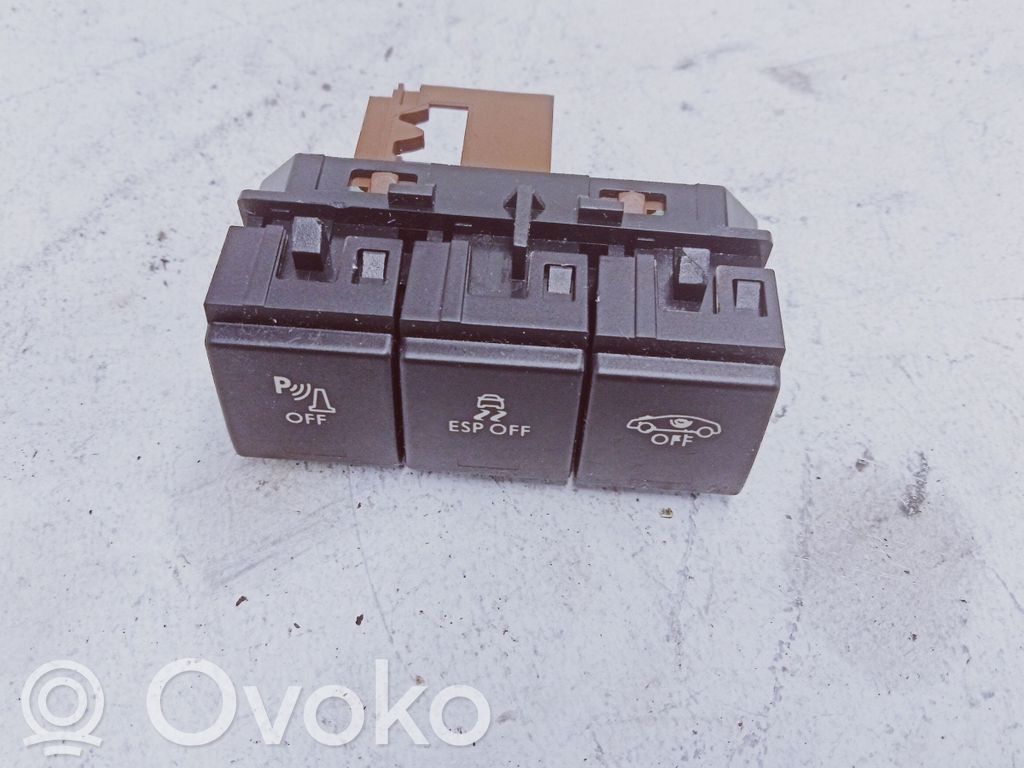 Peugeot 5008 ESP (stability program) switch 
