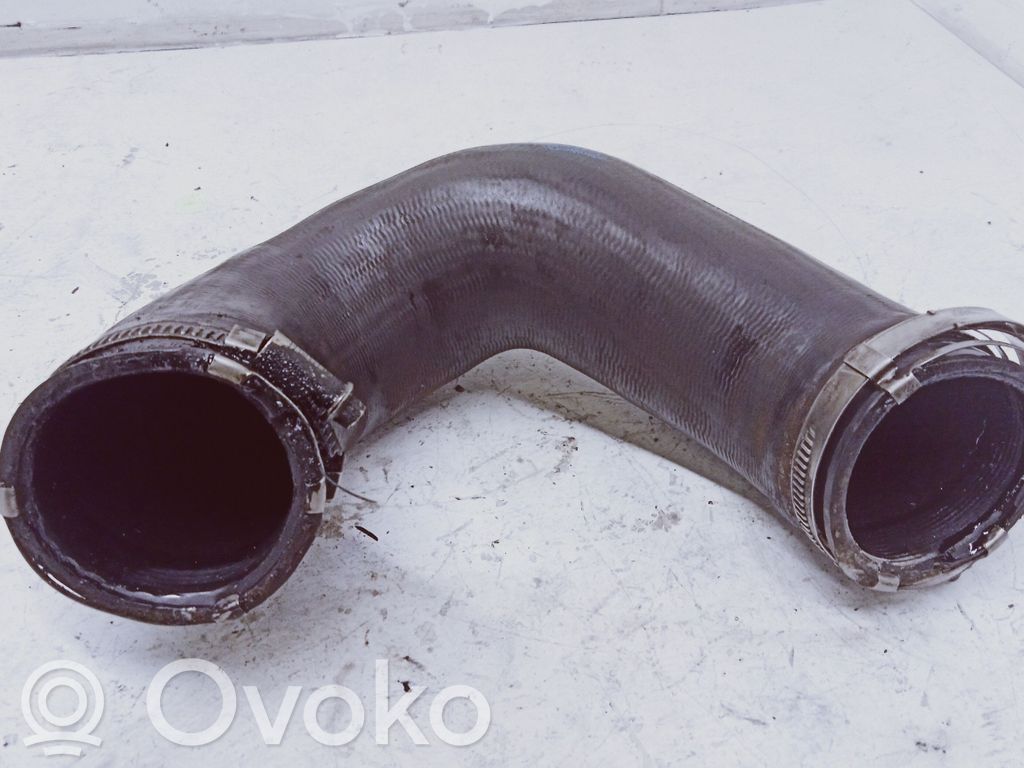 Audi Q7 4L Tubo flessibile intercooler