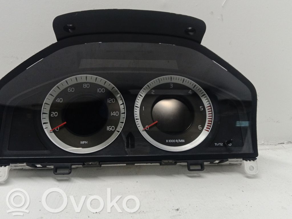 Volvo XC60 Vitezometru (grup de instrumente) 
