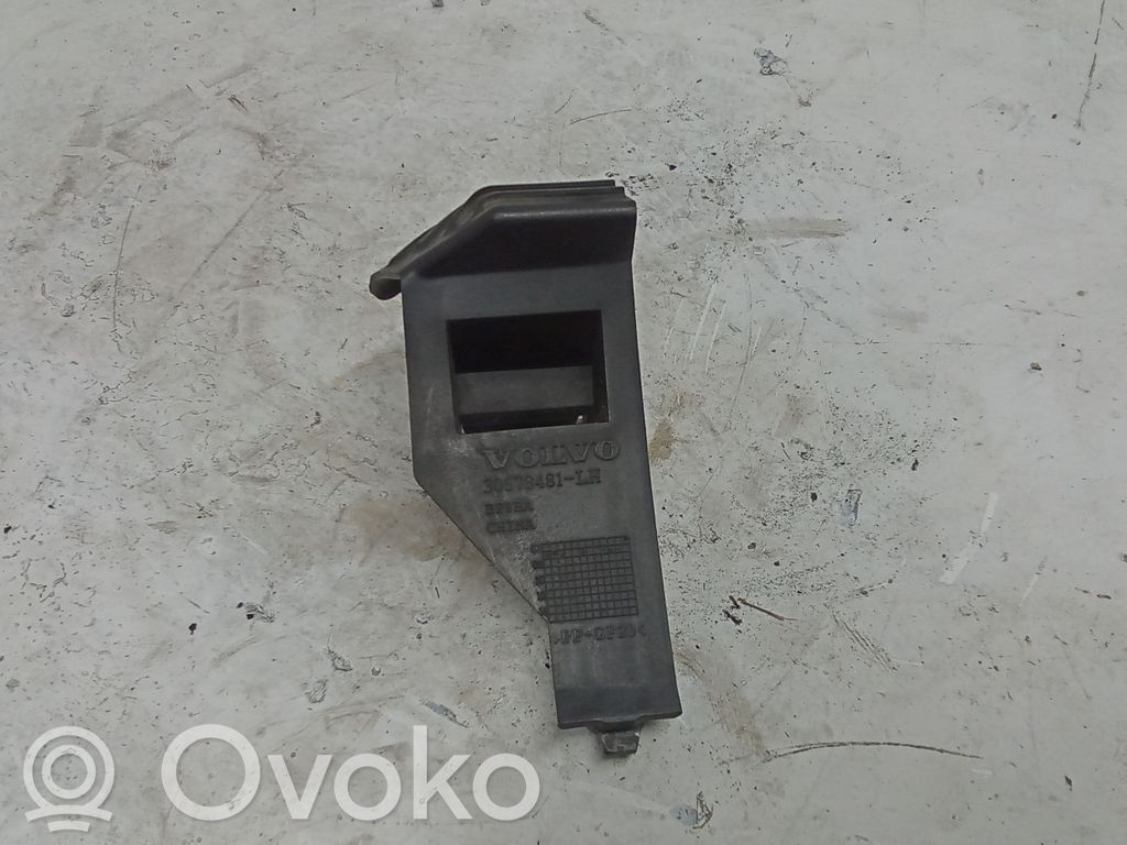 Volvo V50 Front bumper mounting bracket 