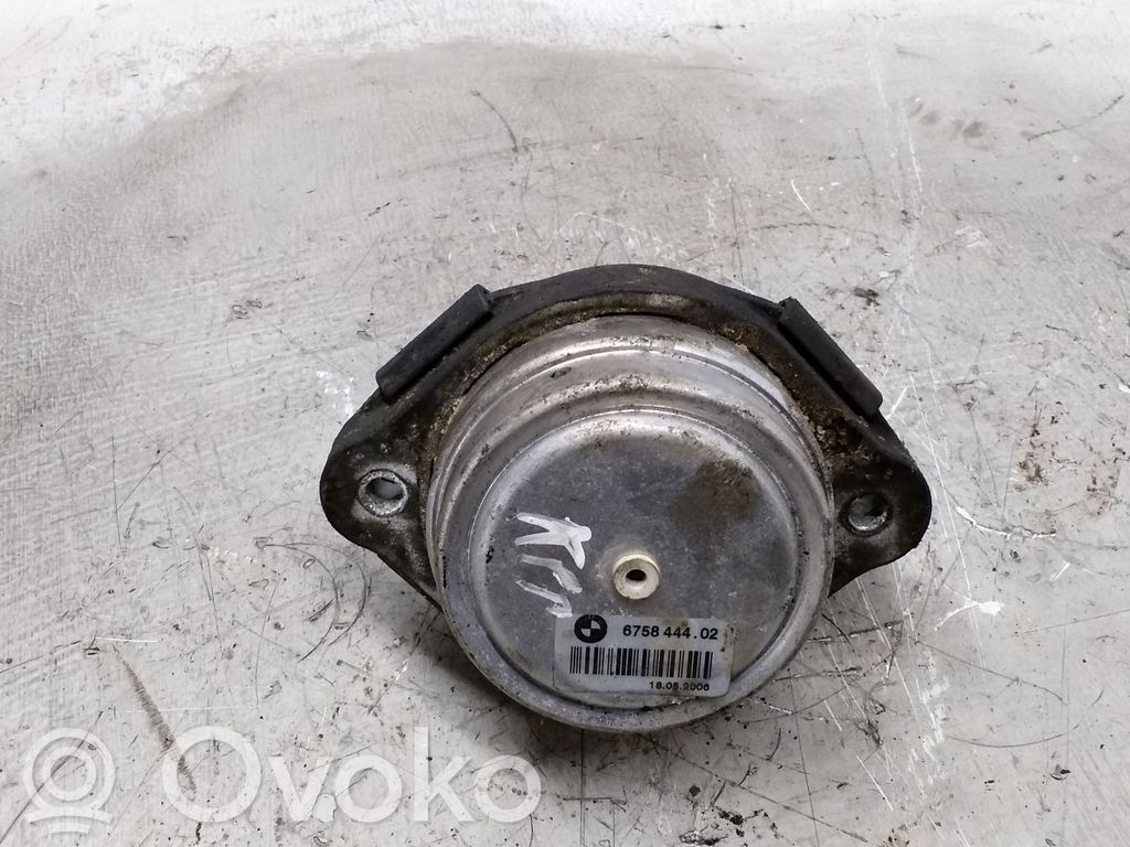 BMW X5 E53 Engine mount bracket 