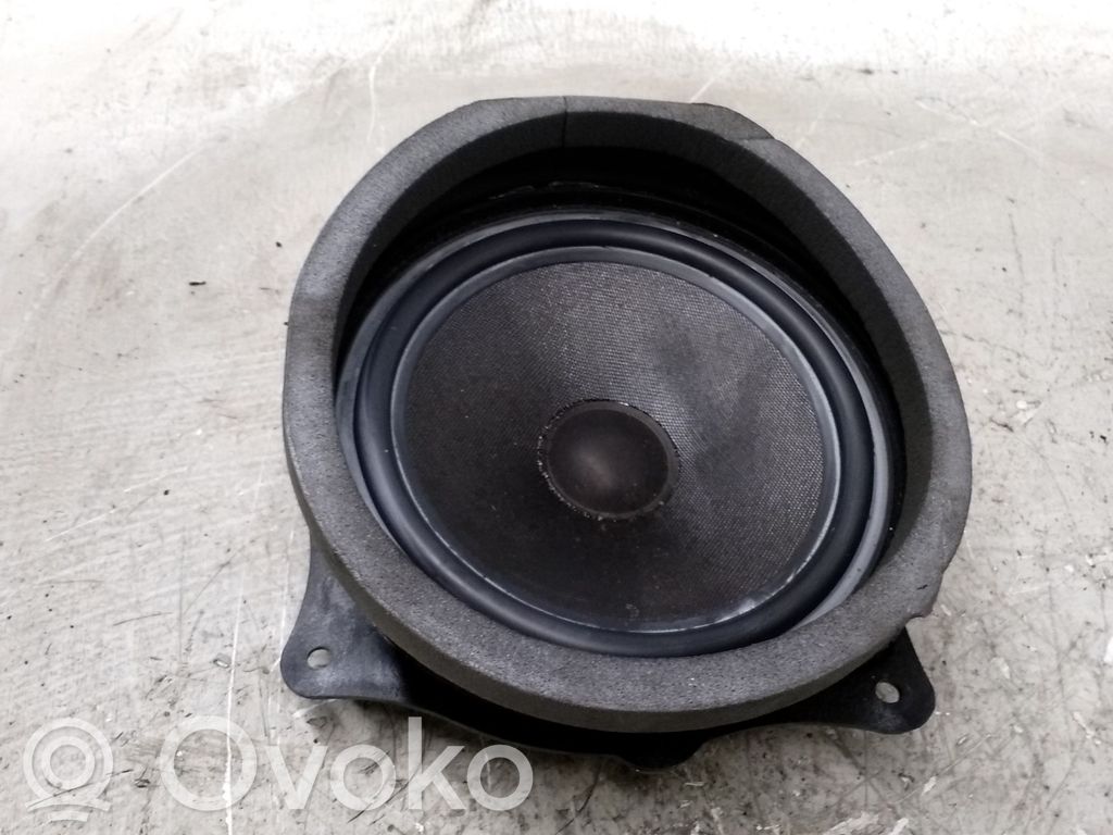 BMW X5 E53 Altavoz de la puerta trasera 