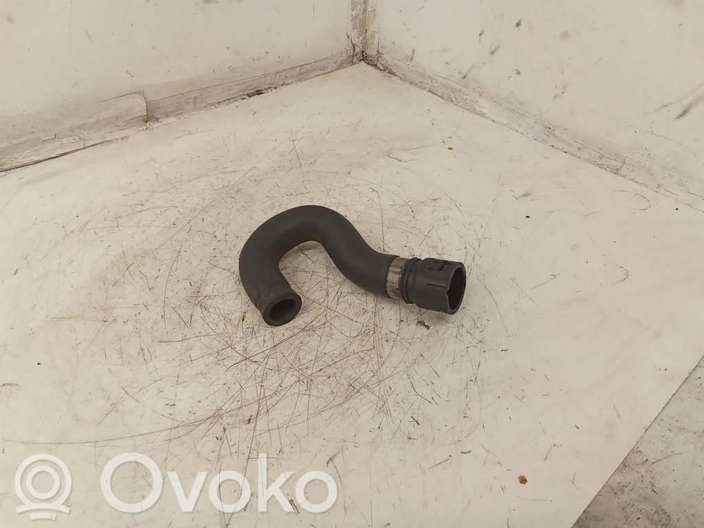 Engine coolant pipe/hose