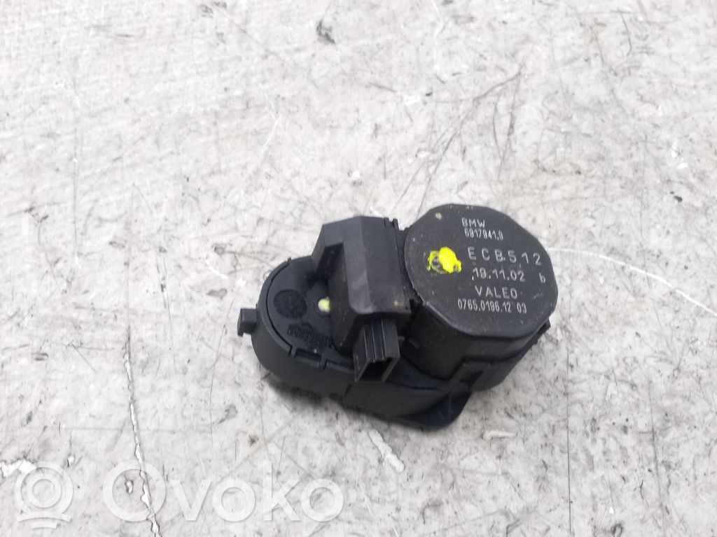 BMW 5 E39 Motor/activador trampilla de calefacción 