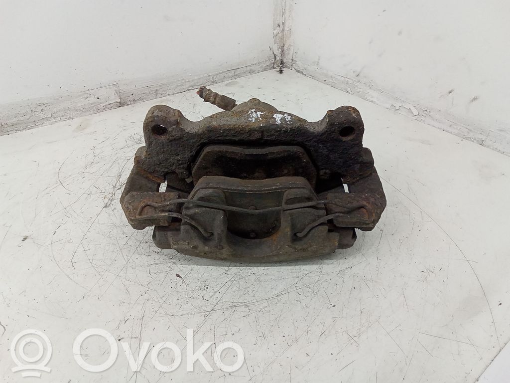 Caliper de freno delantero