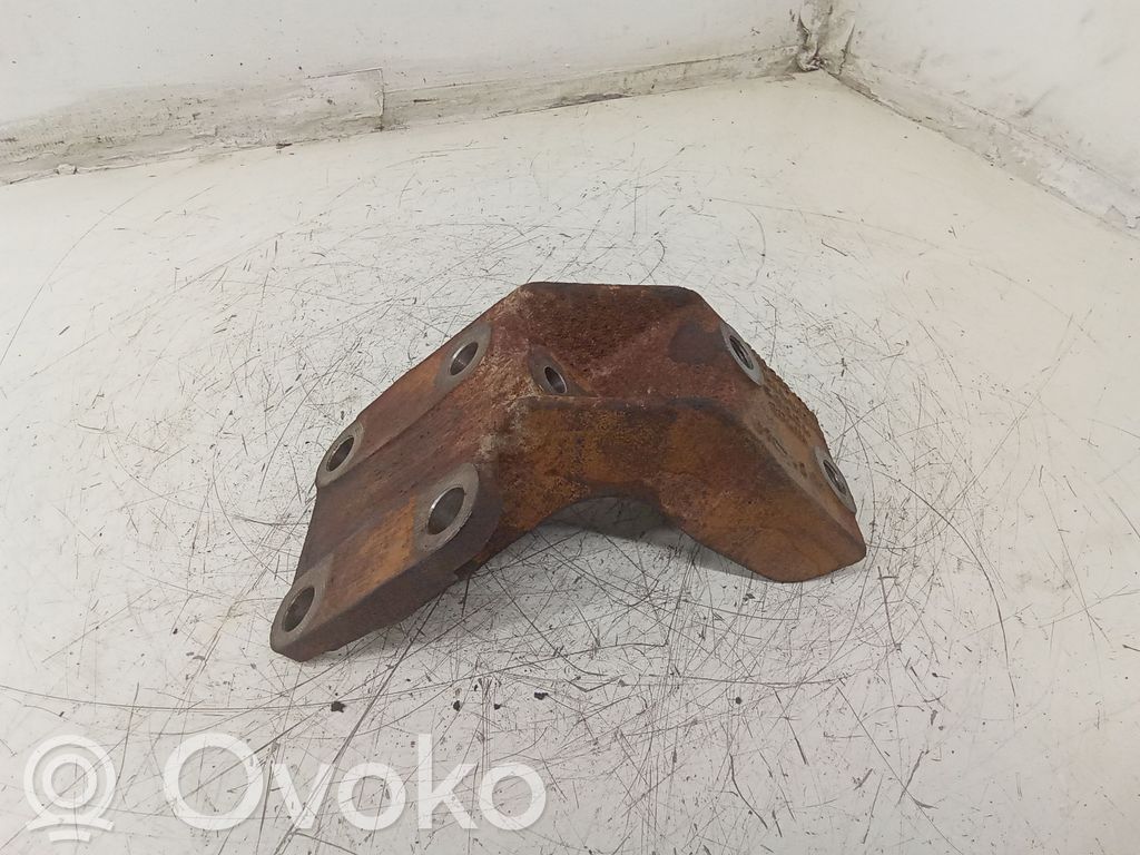 Ford Galaxy Gearbox mounting bracket 