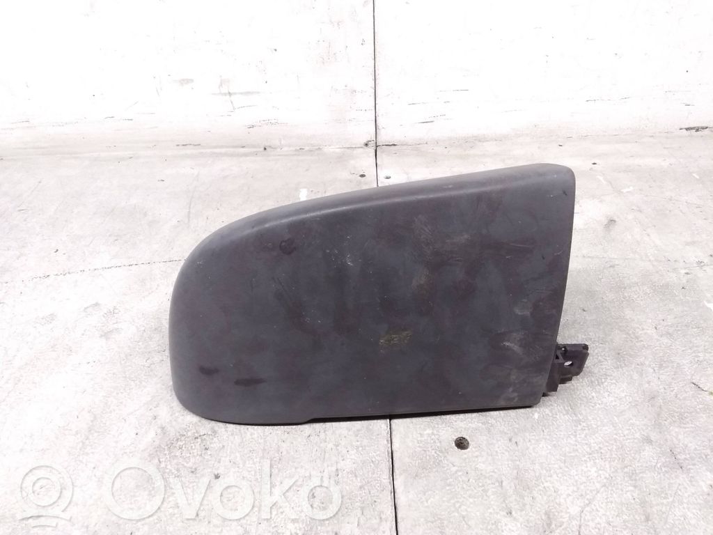 Opel Vivaro Rivestimento del pannello parte angolare del paraurti posteriore 