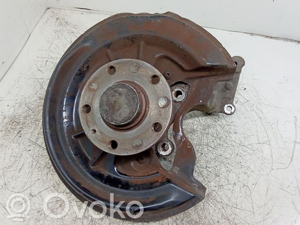 Skoda Octavia Mk2 (1Z) Zwrotnica koła tylnego 