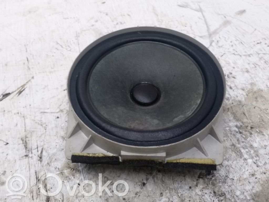 Honda Civic Front door speaker 
