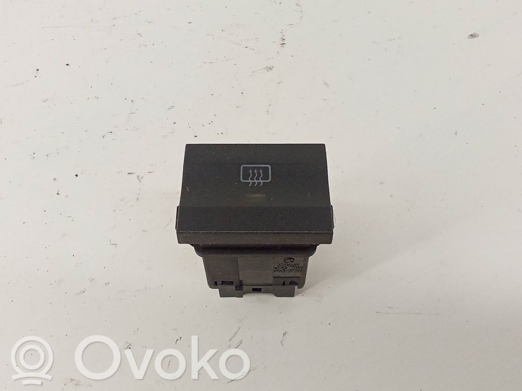 Skoda Fabia Mk1 (6Y) Przycisk / Przełącznik ogrzewania szyby przedniej / czołowej 