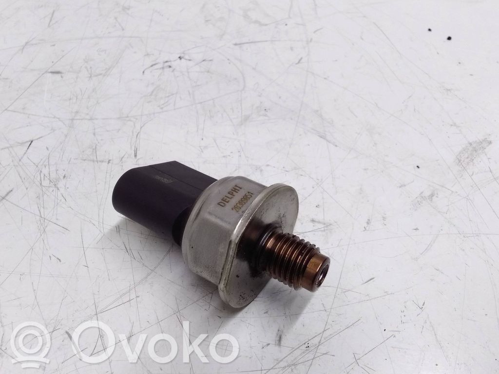 Mercedes-Benz C W205 Kraftstoffdrucksensor 