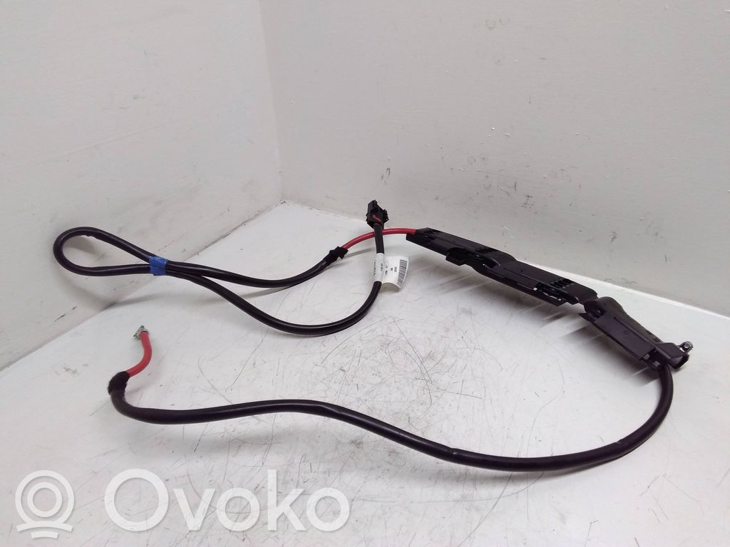 Mercedes-Benz CLS C219 Cavo positivo (batteria) 