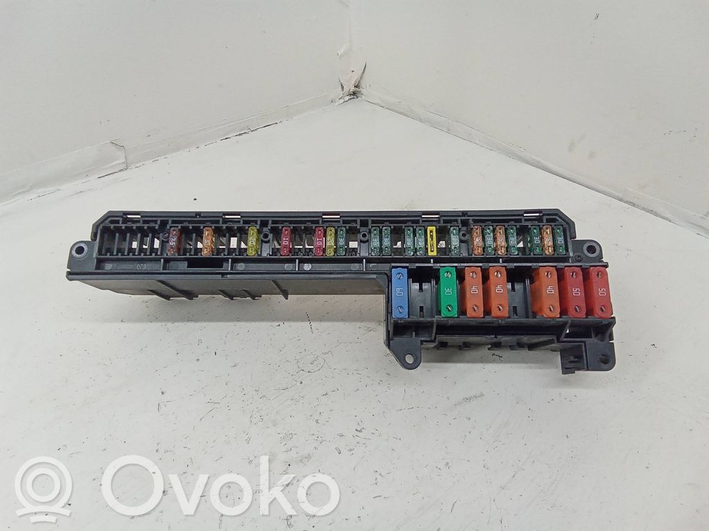 BMW 5 E60 E61 Module de fusibles 