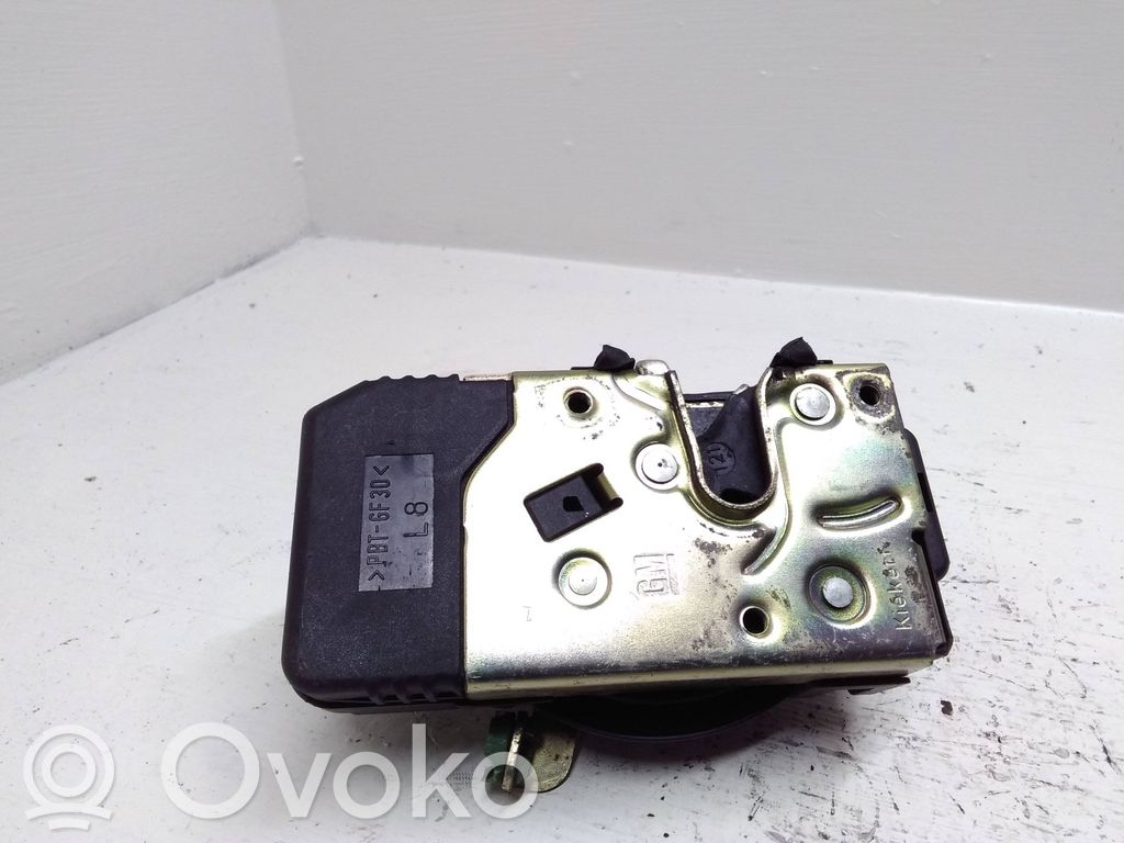 Opel Zafira A Etuoven lukko 