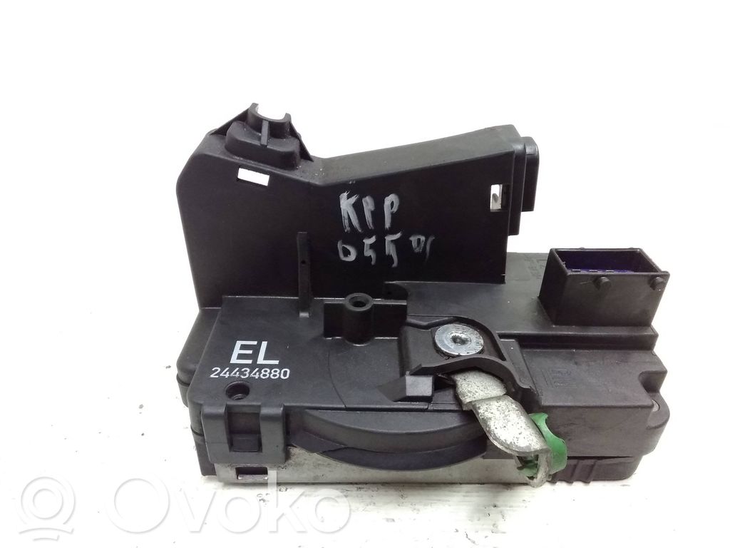 Opel Meriva A Front door lock 
