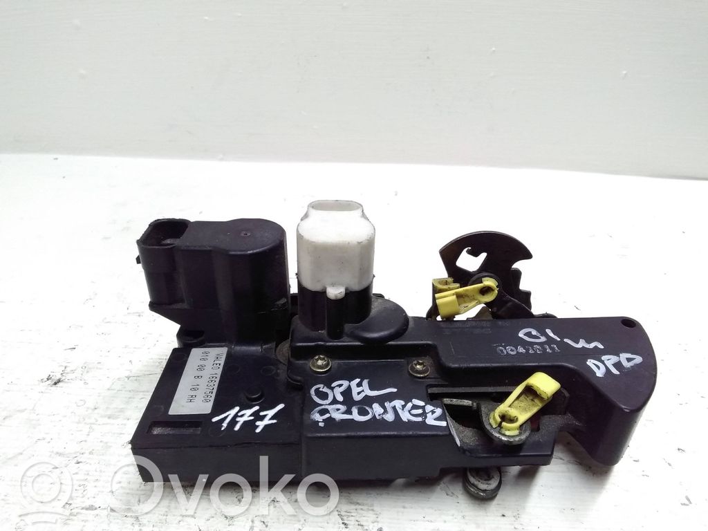 Front door lock   16637560