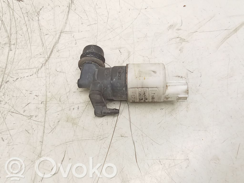Volvo S60 Windscreen/windshield washer pump 