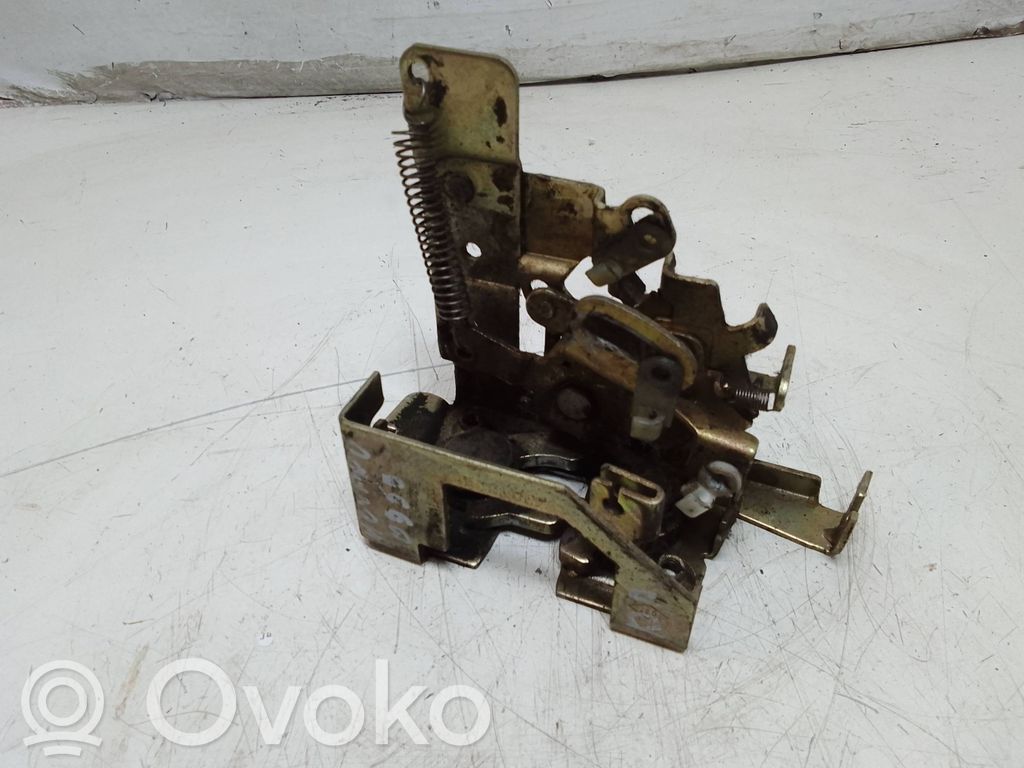 Opel Movano A Rear door lock 